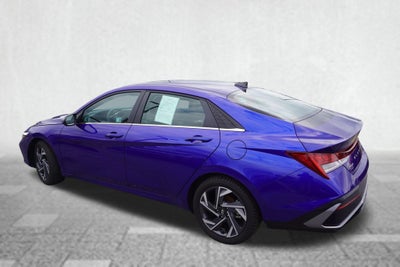 2025 Hyundai Elantra Hybrid Limited