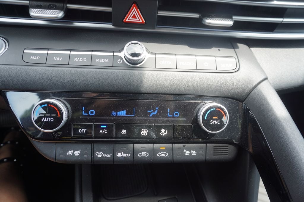 2025 Hyundai Elantra Hybrid Limited