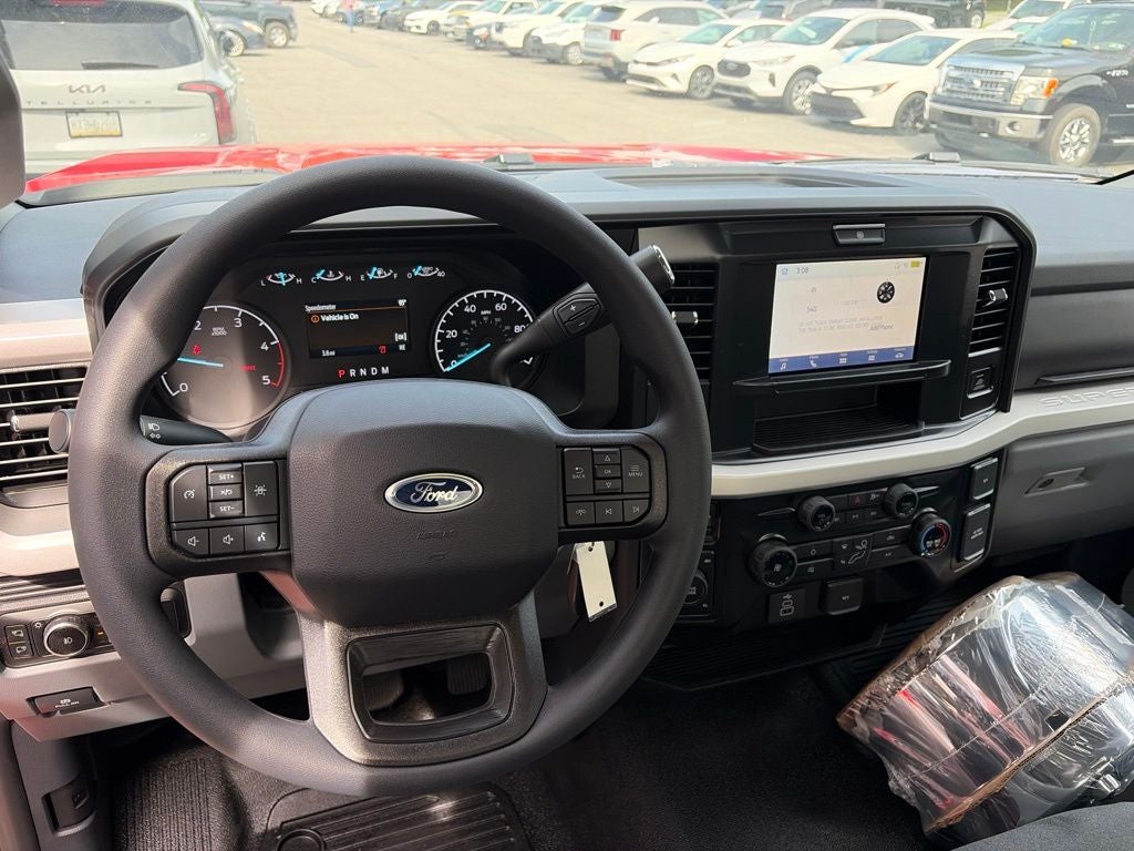 2026 Ford F-600SD XLT