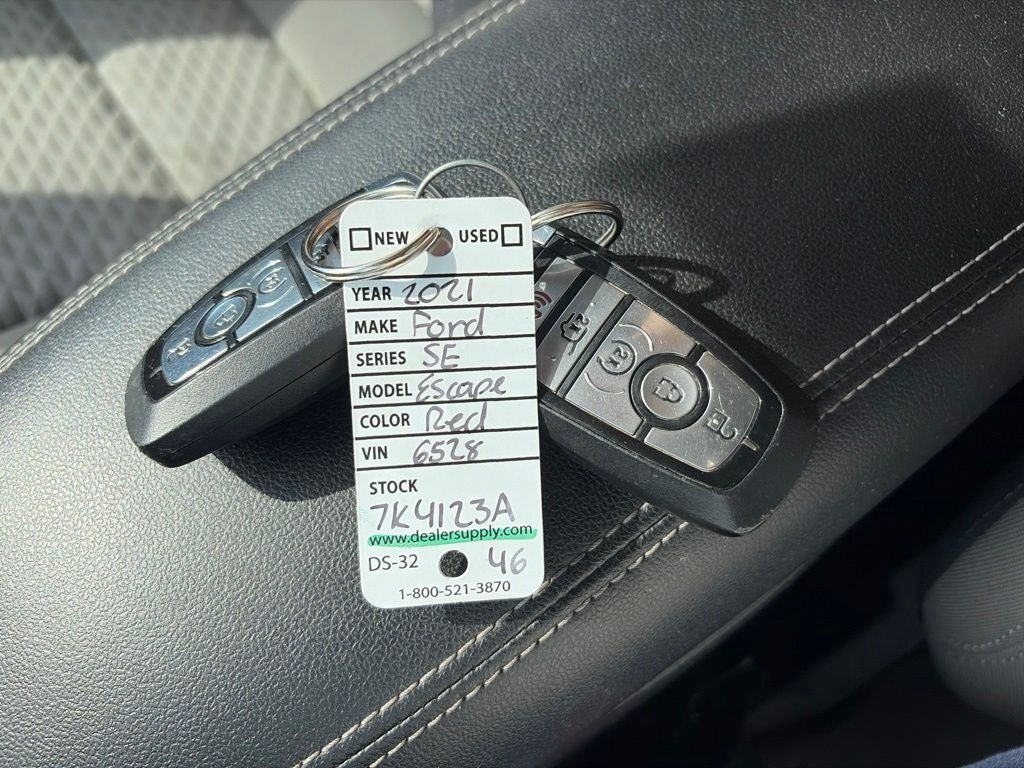 2021 Ford Escape SE