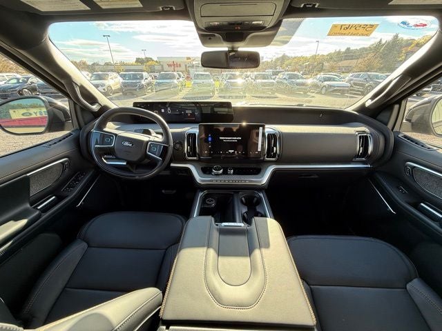 2025 Ford Expedition Tremor