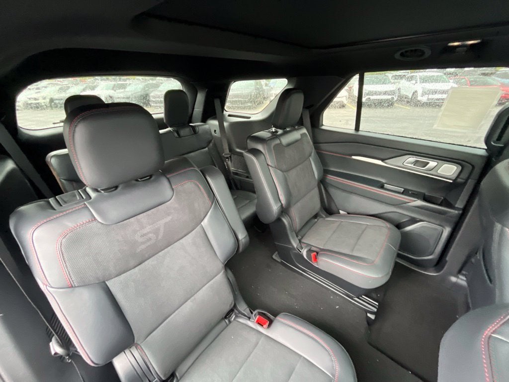 2027 Ford Explorer ST