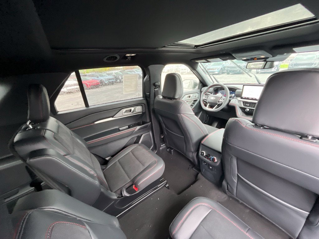 2027 Ford Explorer ST