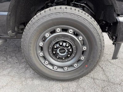 2027 Ford F-350SD XLT