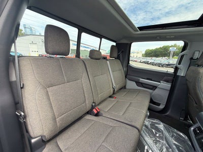2027 Ford F-350SD XLT