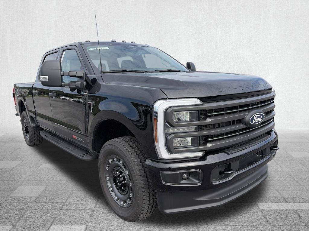 2027 Ford F-350SD XLT