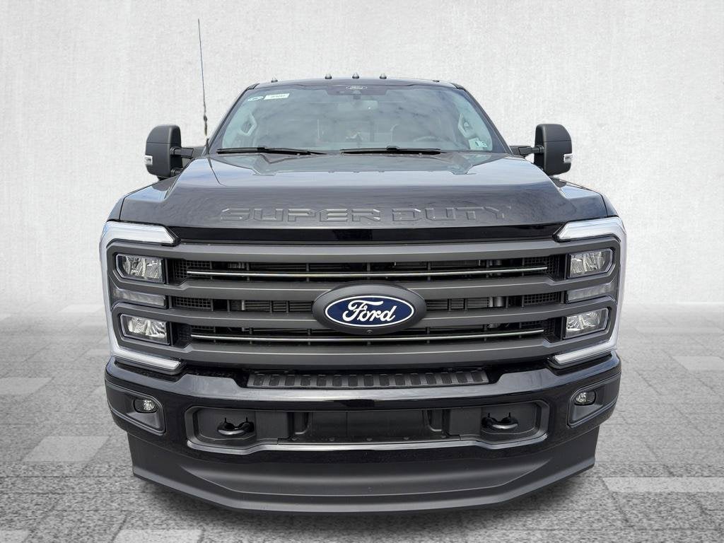 2027 Ford F-350SD XLT