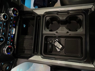 2023 Ford F-350SD Lariat