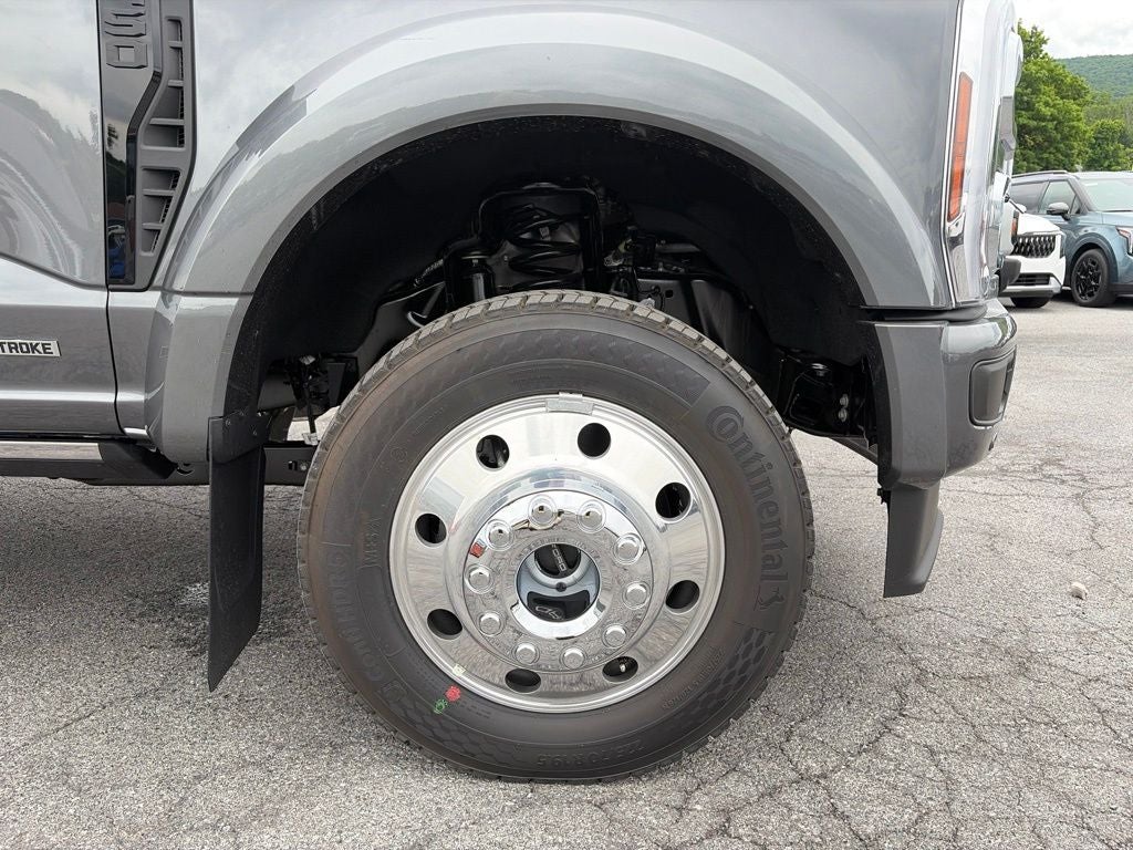 2026 Ford F-450SD Platinum DRW