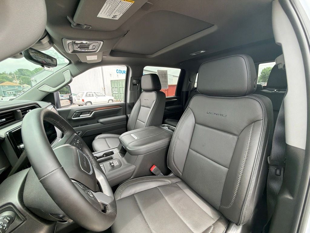 2026 GMC Sierra 2500HD Denali