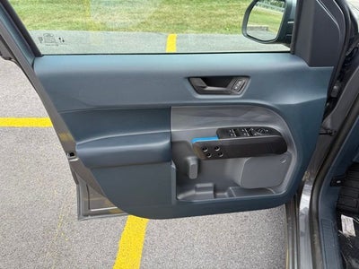 2025 Ford Maverick Lobo Standard