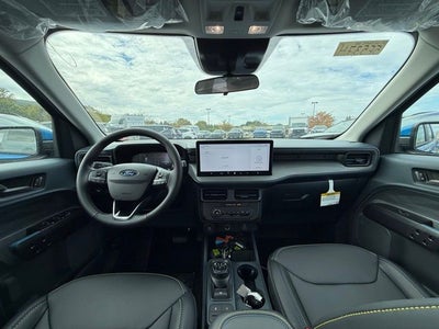 2025 Ford Maverick Lobo Standard