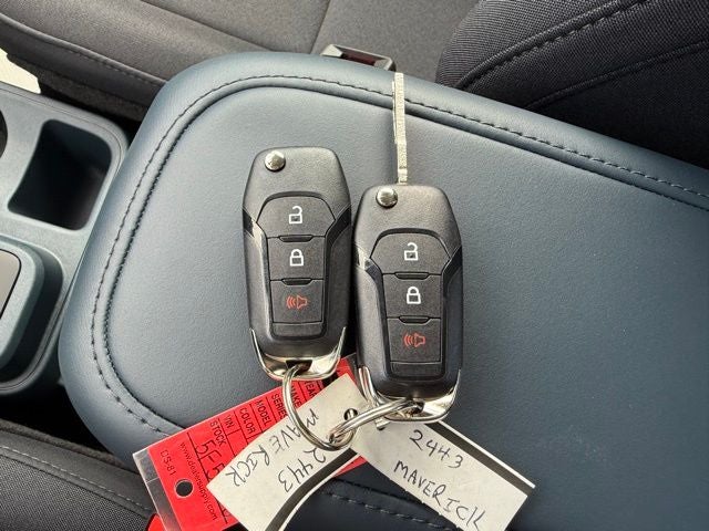 2025 Ford Maverick XL