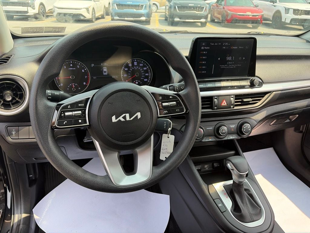 2023 Kia Forte LXS