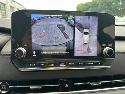 2024 Mitsubishi Outlander Base
