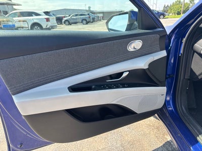 2023 Hyundai Elantra Limited