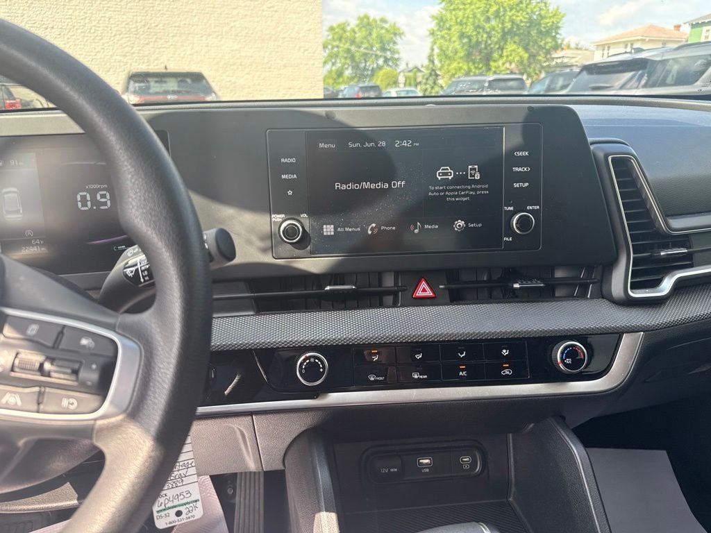 2023 Kia Sportage LX