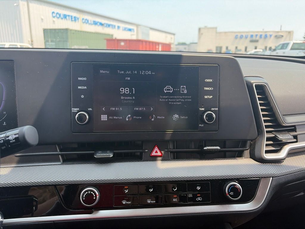 2024 Kia Sportage LX