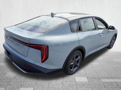 2026 Kia K4 LXS