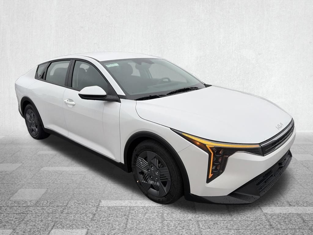 2026 Kia K4 LX