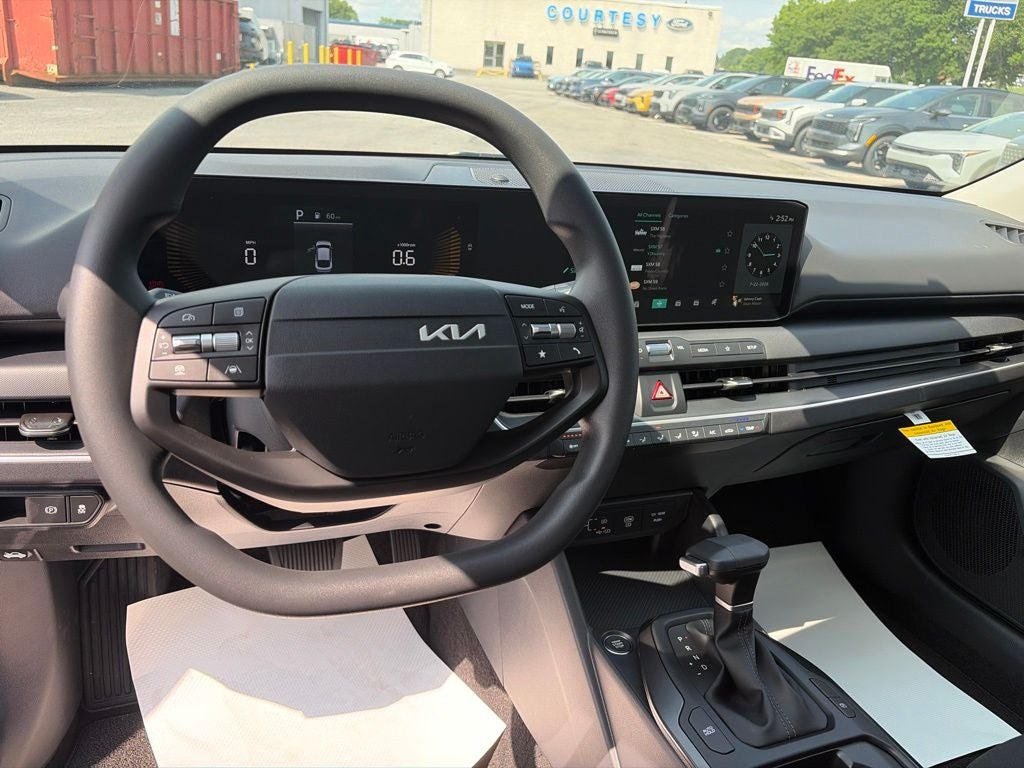 2026 Kia K4 LX