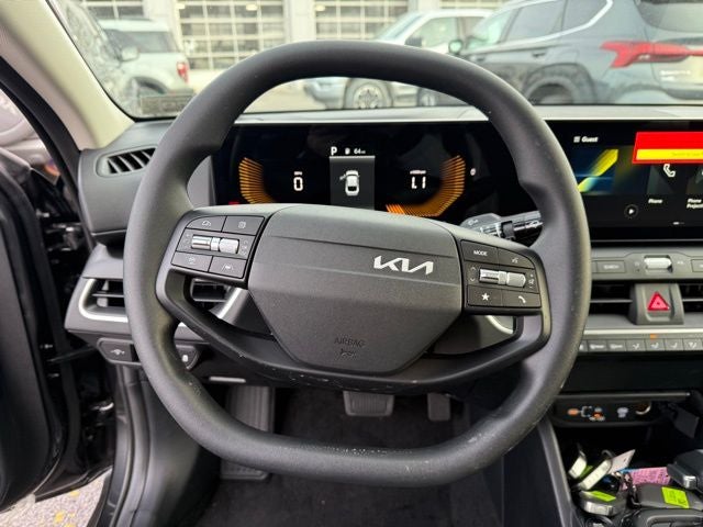 2025 Kia K4 LX