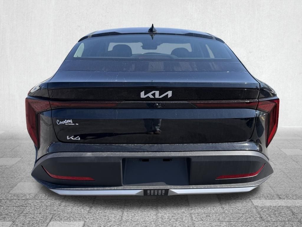 2026 Kia K4 LX