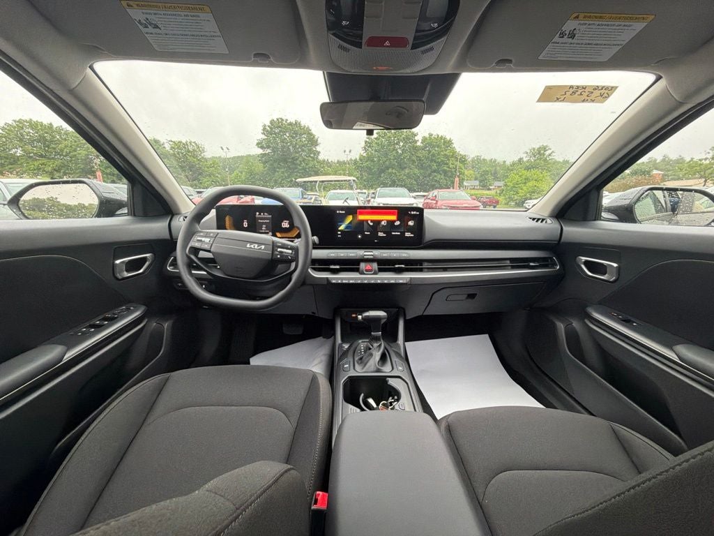2026 Kia K4 LX