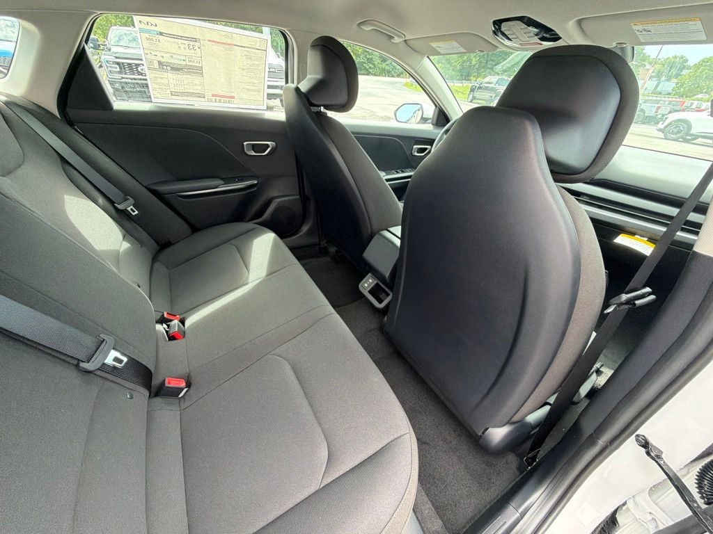 2026 Kia K4 LX