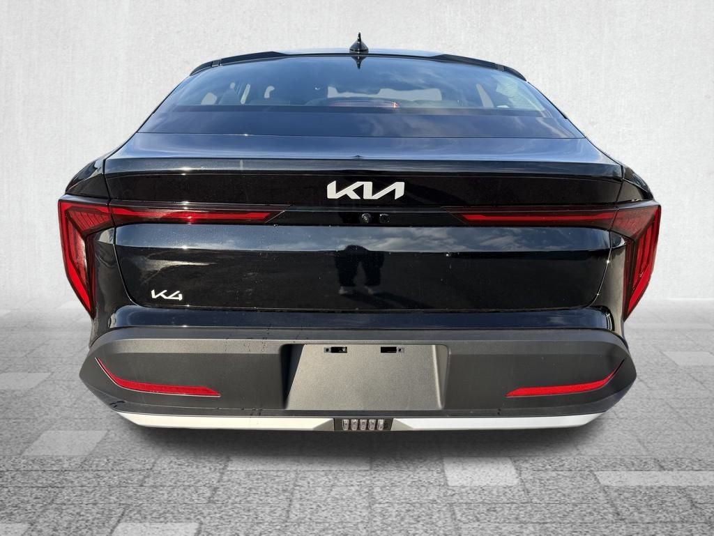 2026 Kia K4 LX