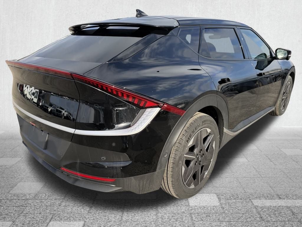 2025 Kia EV6 Light