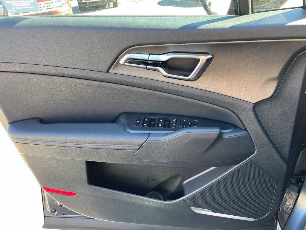 2027 Kia Sportage Hybrid X-Line