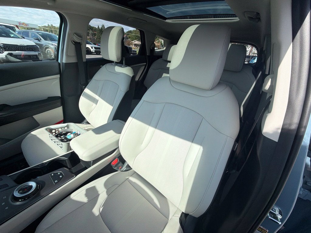 2027 Kia Sportage Hybrid EX