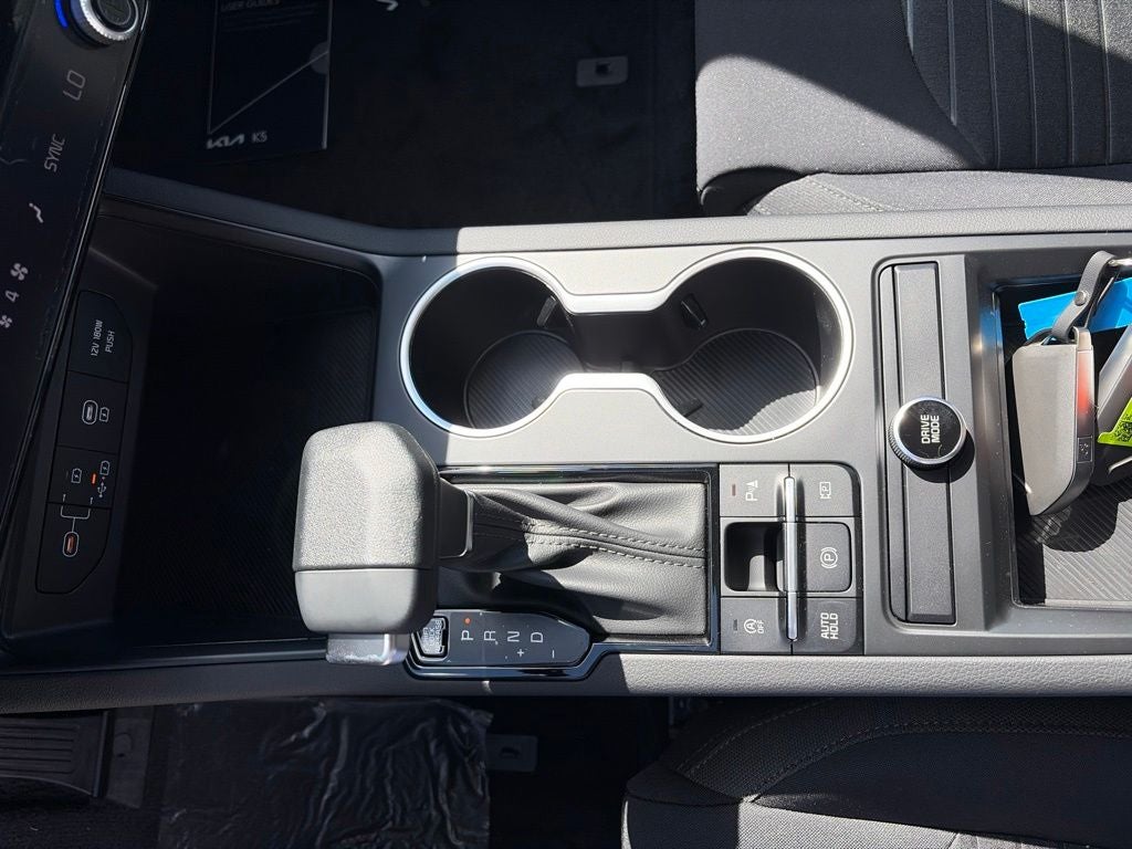2026 Kia K5 LXS