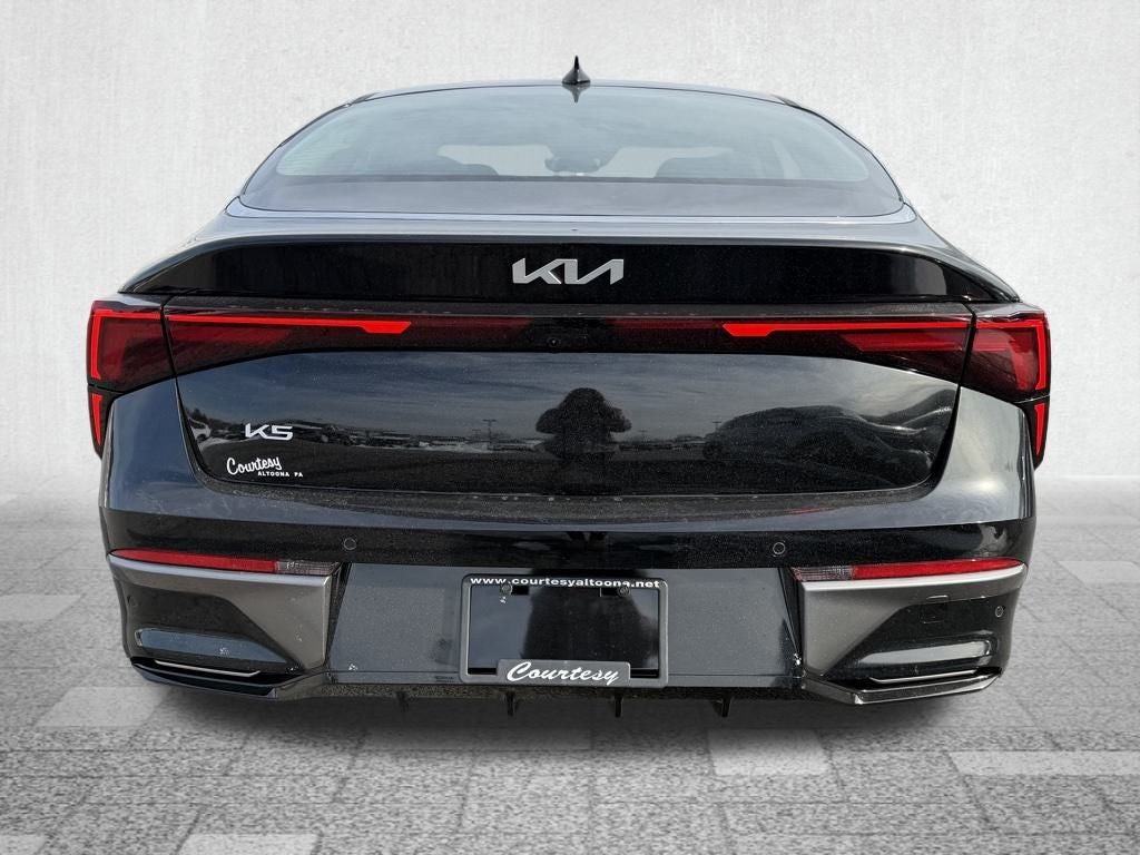 2026 Kia K5 LXS
