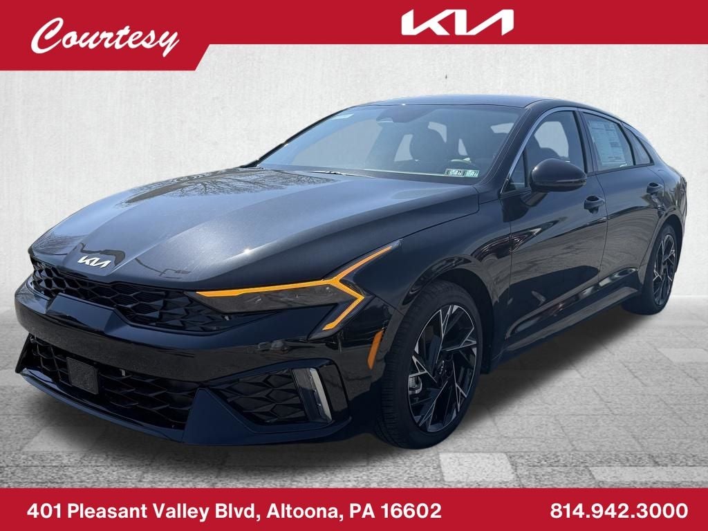 2026 Kia K5 GT-Line