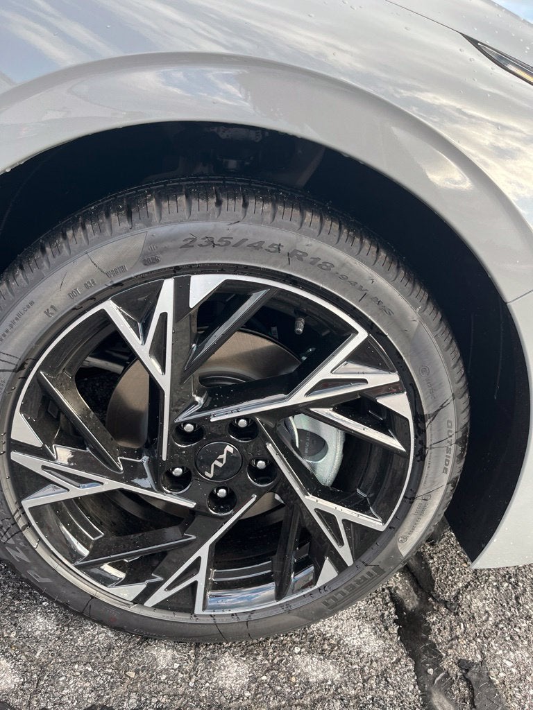 2027 Kia K5 GT-Line