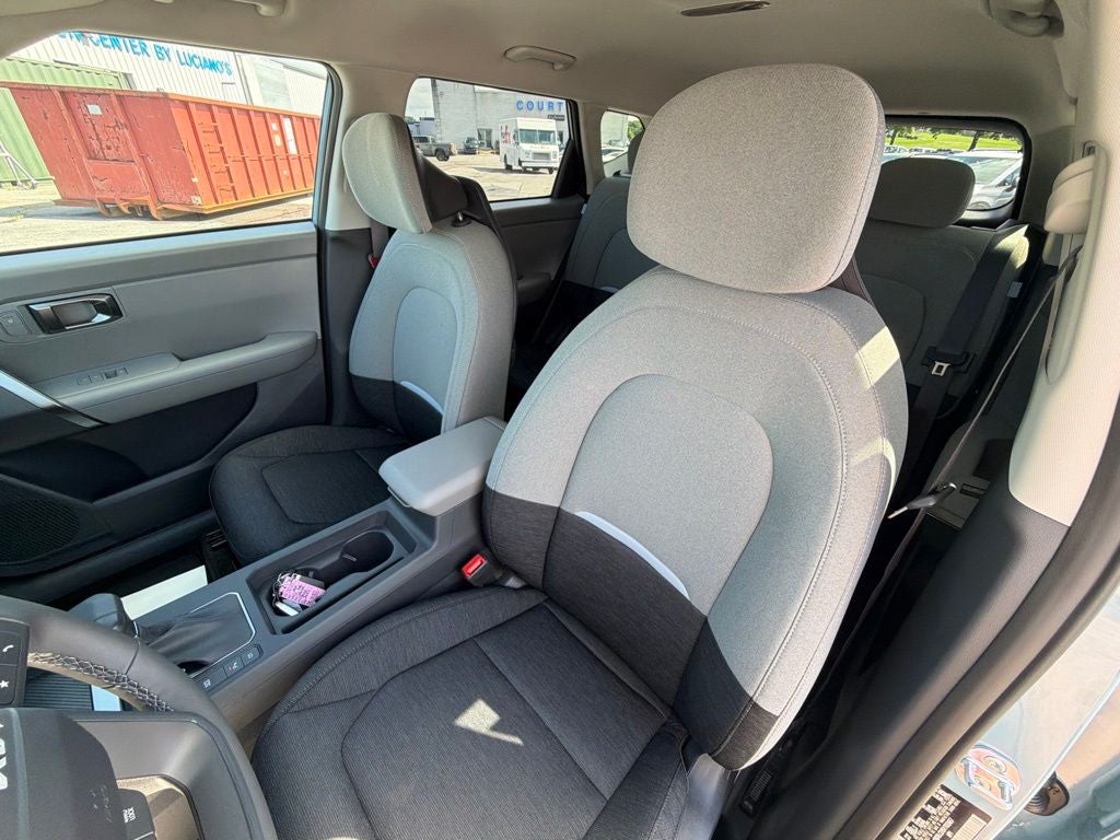 2027 Kia Seltos S