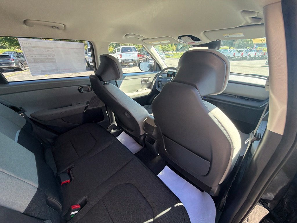 2027 Kia Seltos S