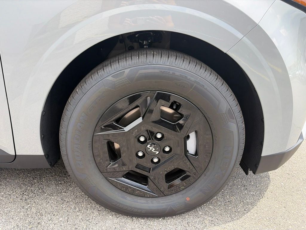 2027 Kia Carnival LXS