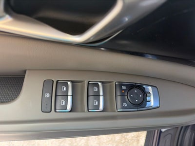 2027 Kia Carnival Hybrid LXS