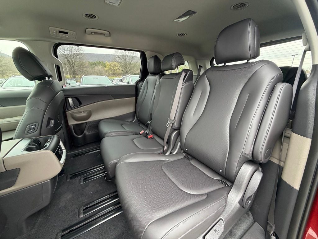 2026 Kia Carnival EX