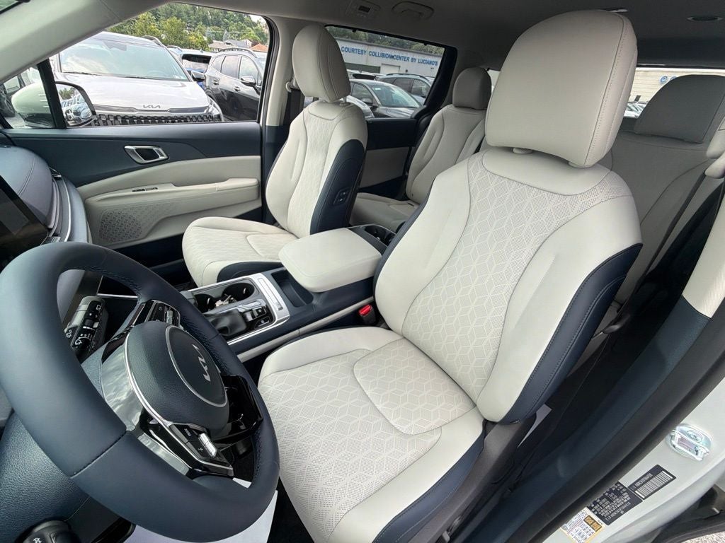 2026 Kia Carnival EX