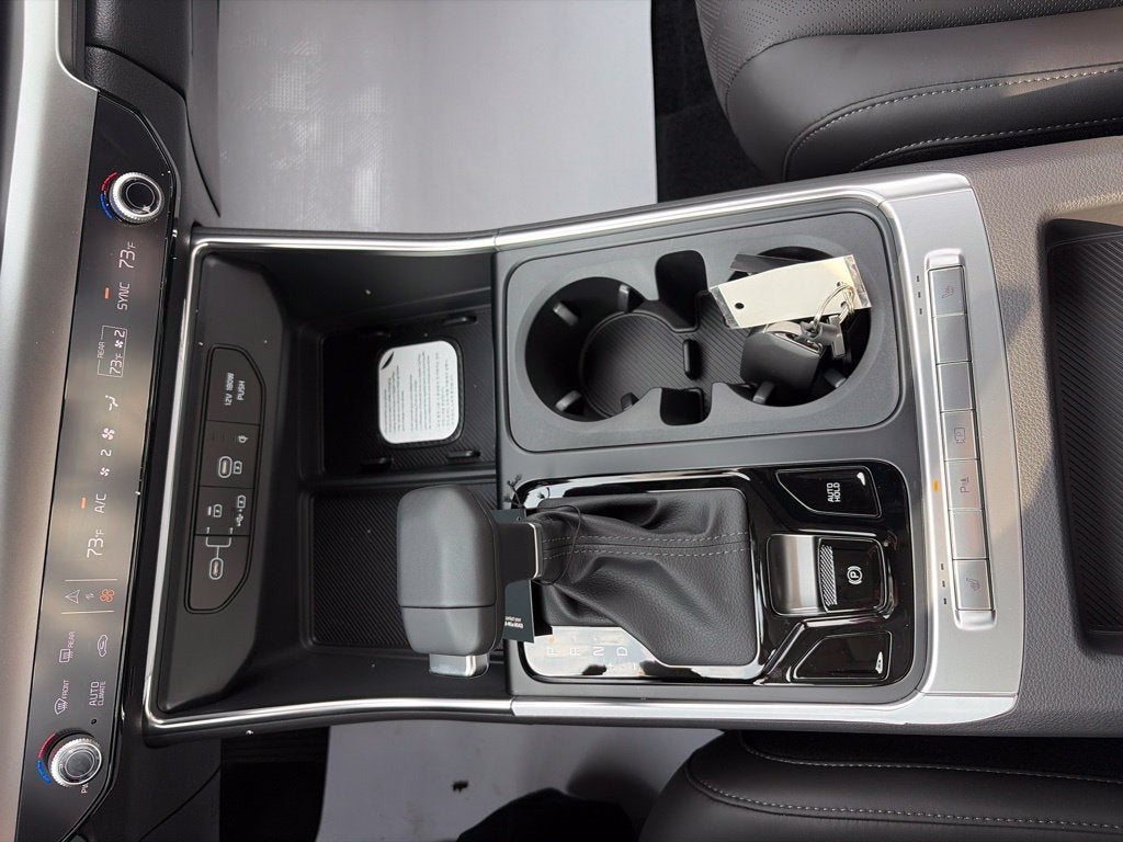 2027 Kia Carnival EX