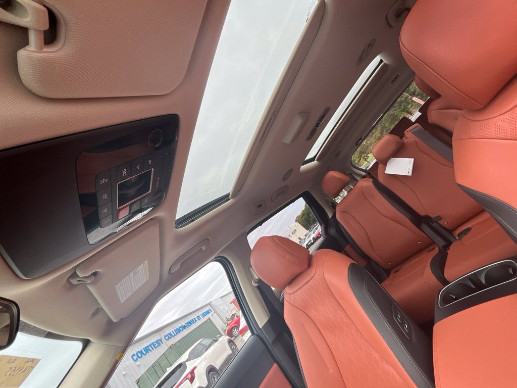 2027 Kia Carnival SX