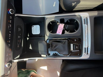 2027 Kia Carnival SX