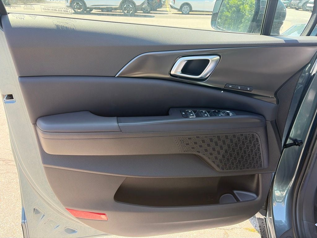 2027 Kia Carnival Hybrid SX