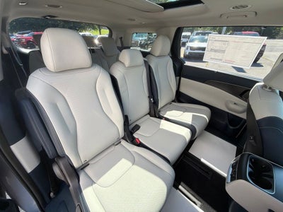 2027 Kia Carnival Hybrid SX Prestige