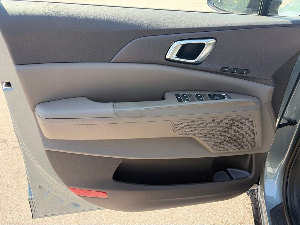 2027 Kia Carnival Hybrid SX