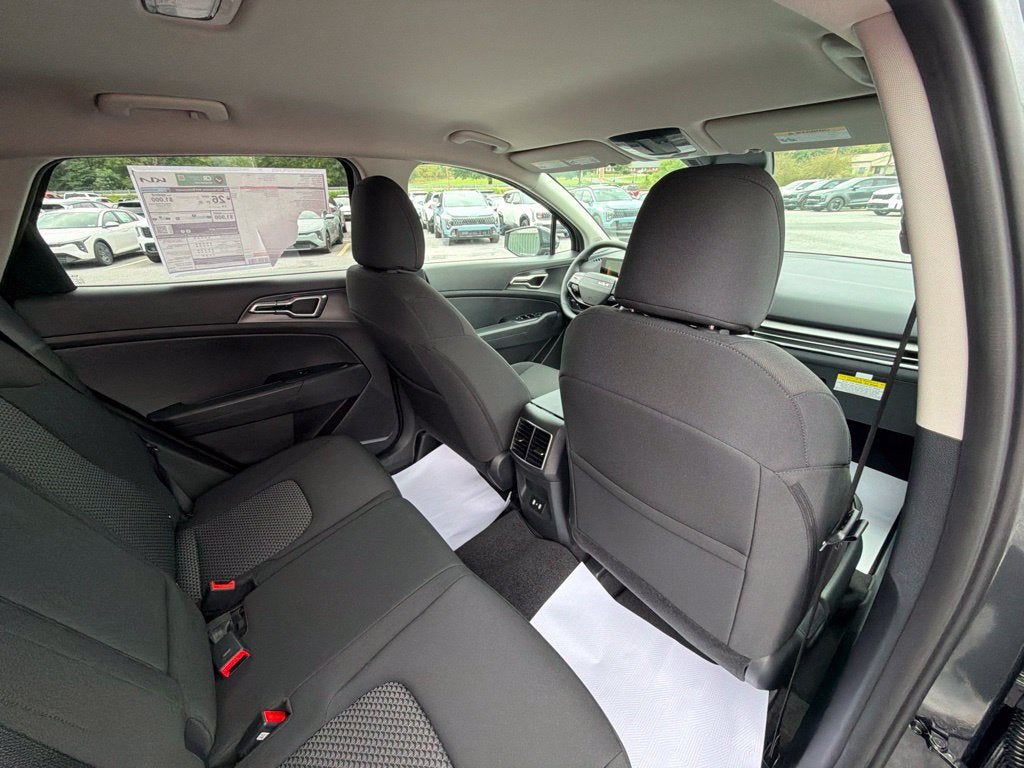 2026 Kia Sportage LX